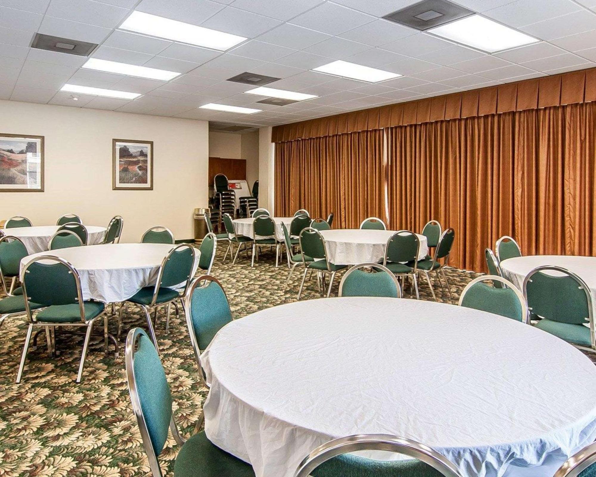 Quality Inn Downtown Convention Center Портленд Экстерьер фото