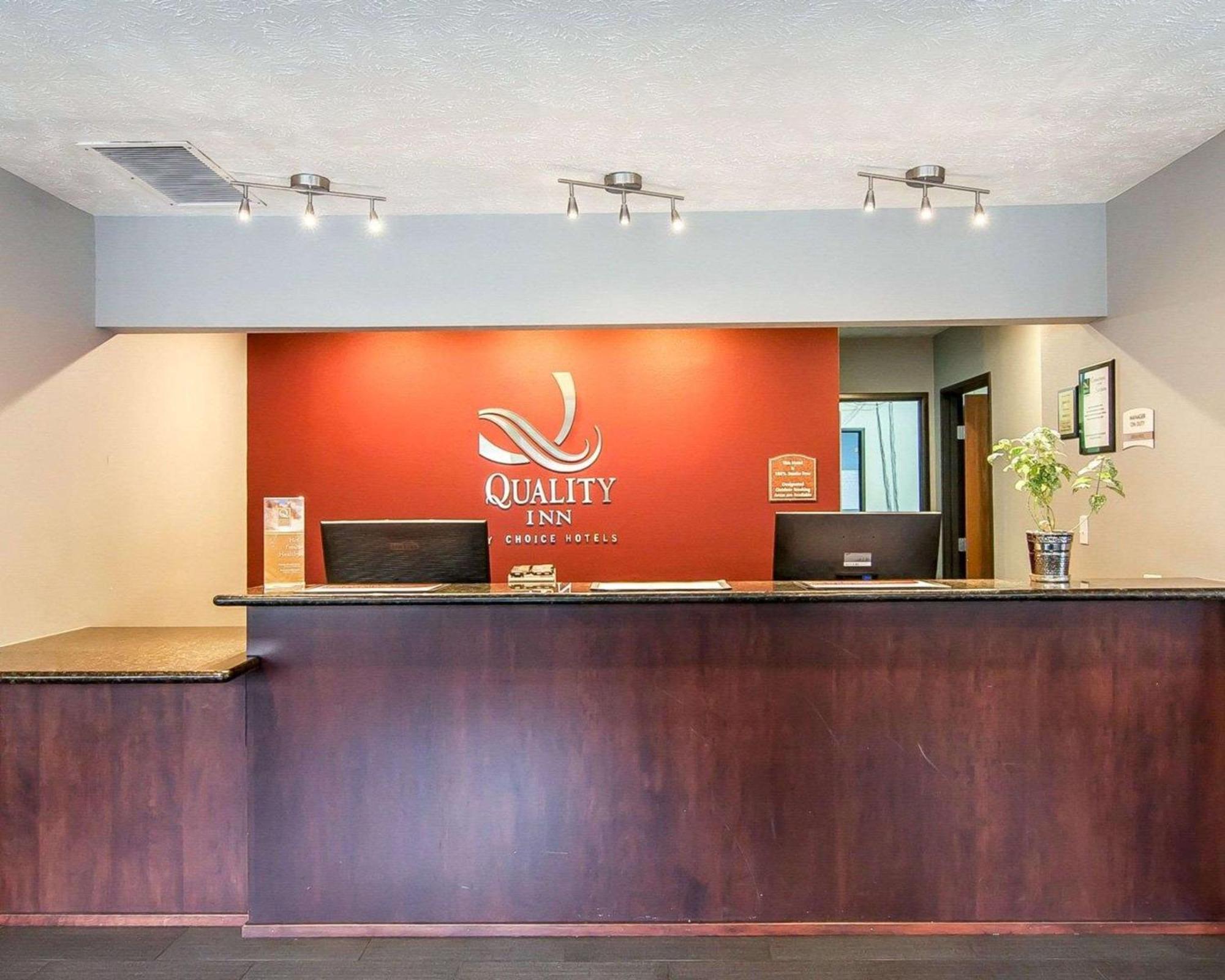 Quality Inn Downtown Convention Center Портленд Экстерьер фото